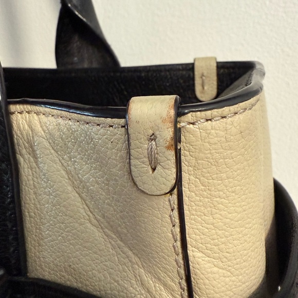 Kate Spade Quinn Villabella Avenue Tote Bag in Cream Pebble Leather Black Bow - Picture 7 of 13